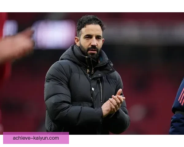 曼联主帅战术风格分析：多样性与灵活性并存，表现值得关注